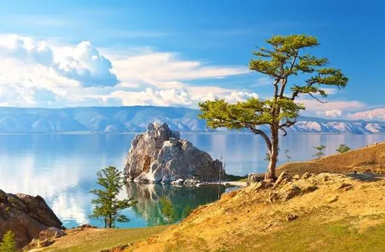 Hồ Baikal – Tổng quan về hồ nước nổi tiếng tại Siberia